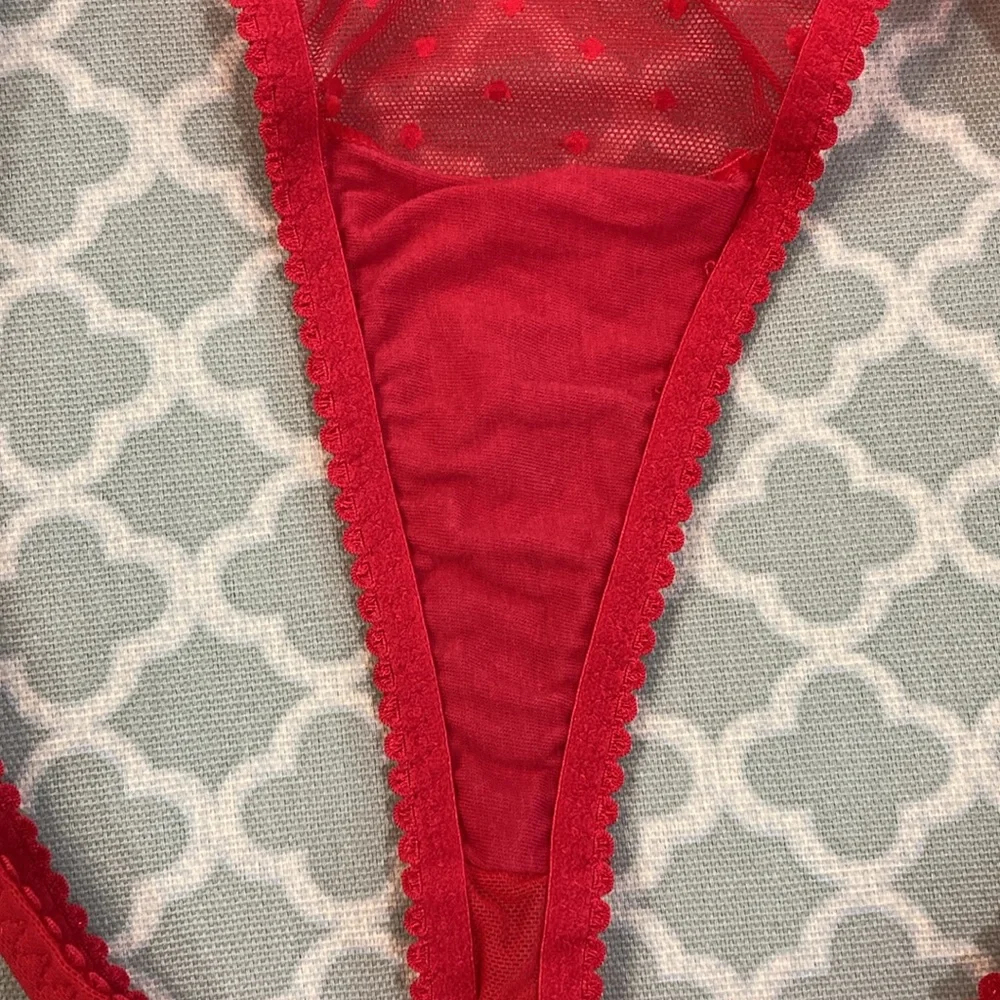 Vintage Victoria’s Secret Sexy Little Things Red Sequin Bow Mesh Thong L
